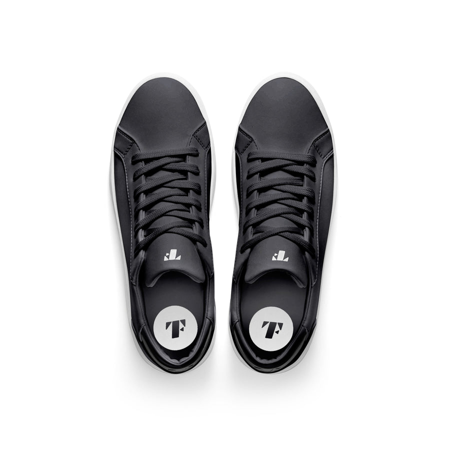 Women's Lace Up | Black w. Black